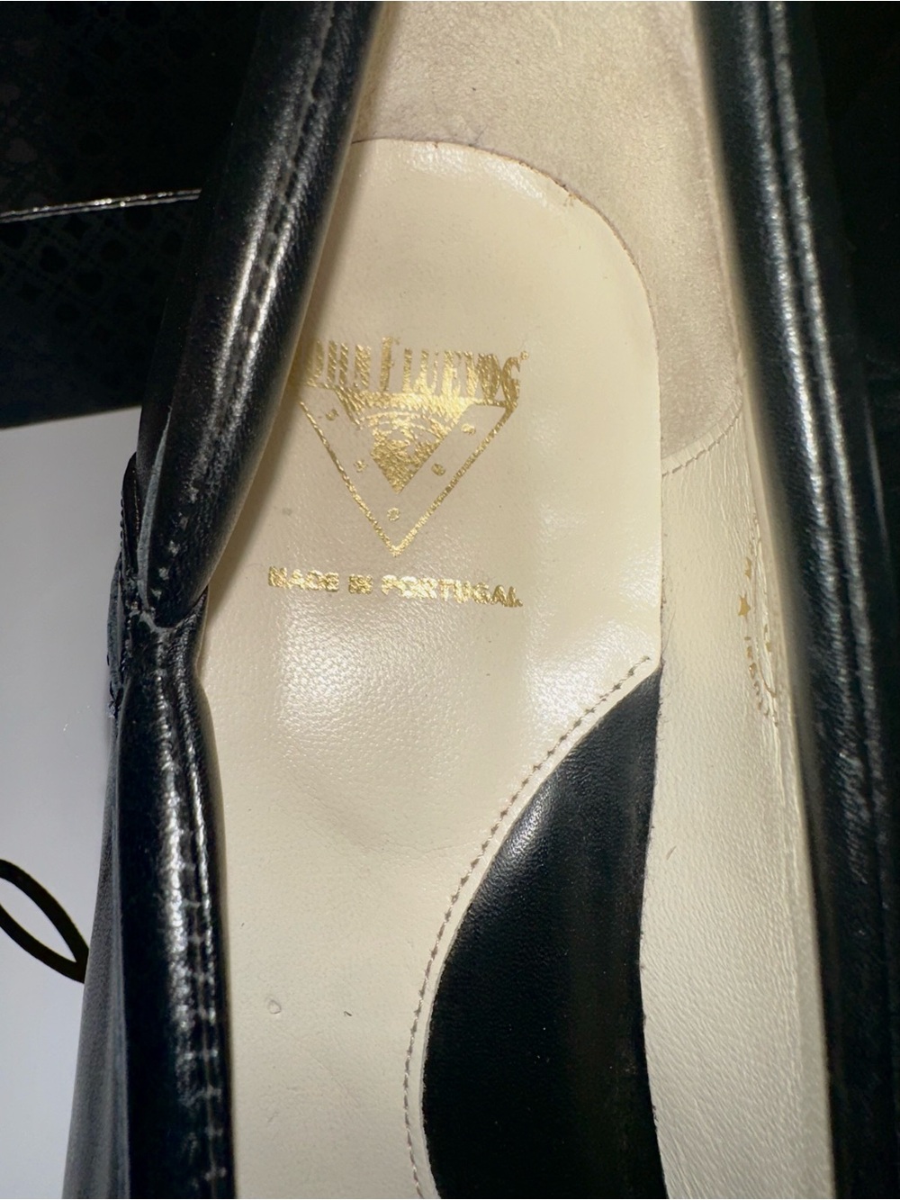 Make Me An OfferJohn ! Black Leather -Rounded Sculpted Heel Pumps.-7.5 - Picture 7 of 11